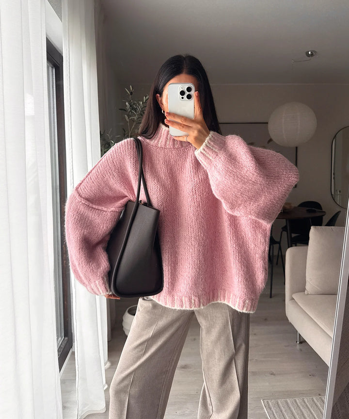 SALMA | SOPHISTICATED WOOL BLEND SWEATER